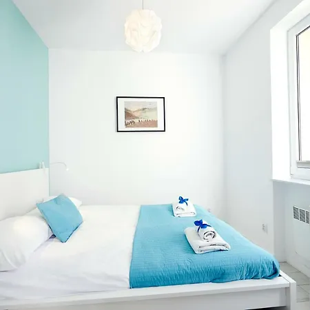 Apartament Jurata Ratibora アパート ヤスタルニャ