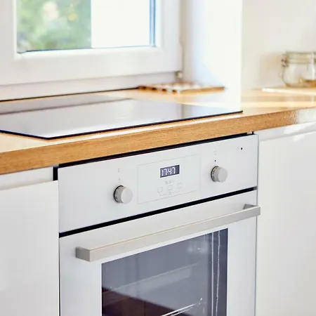 Apartament Jurata Ratibora * ヤスタルニャ