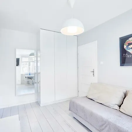Apartament Jurata Ratibora ヤスタルニャ